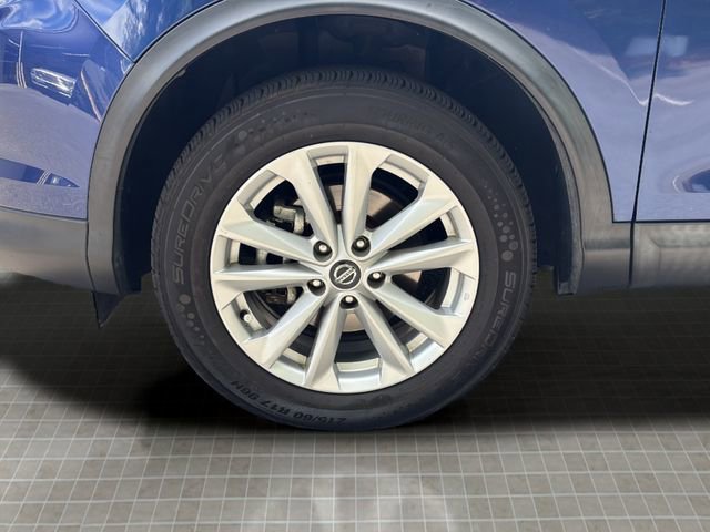 Used 2019 Nissan Rogue Sport SV AWD/4WD image 25