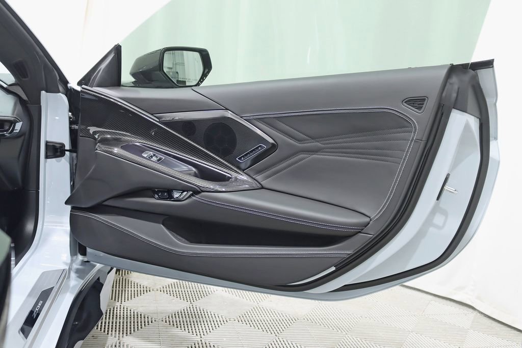 Used 2023 Chevrolet Corvette Z06 w/ Stealth Interior Trim Package image 34