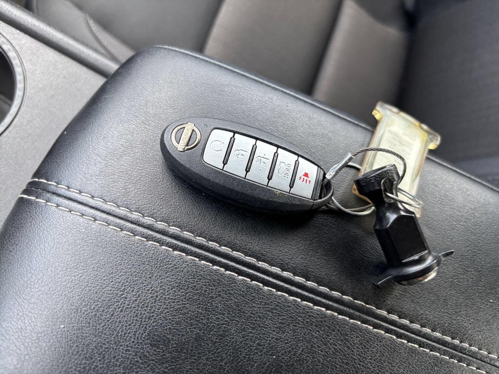 Used 2025 Nissan Altima 2.5 SV FWD image 25