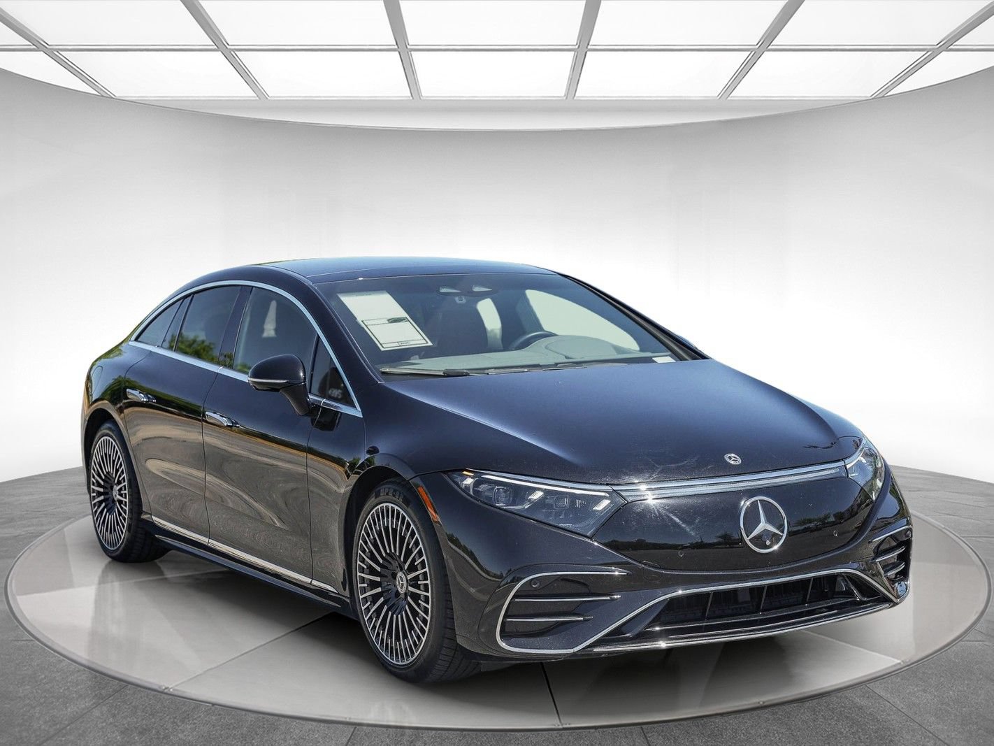 Used 2023 Mercedes-Benz EQS 580 4MATIC Sedan image 5