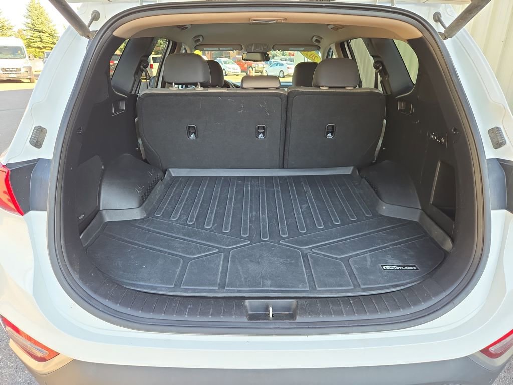 Used 2020 Hyundai Santa Fe SEL w/ Convenience Package image 27