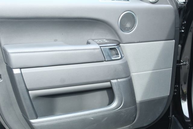 Used 2022 Land Rover Range Rover Sport HSE Silver Edition image 23