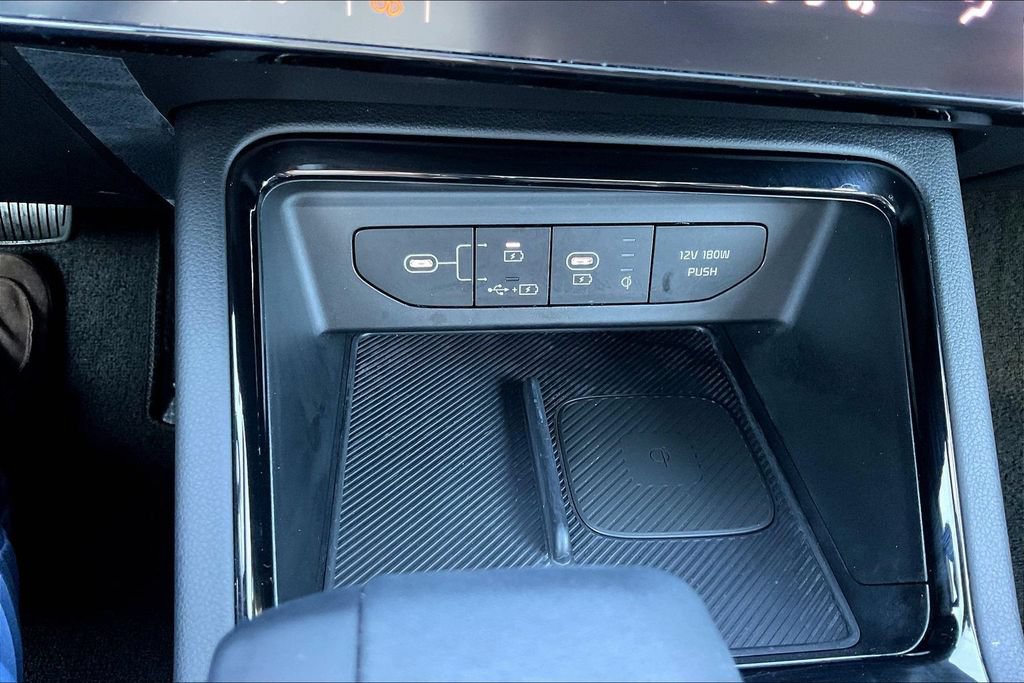 Used 2025 Kia K5 GT-Line AWD/4WD image 16
