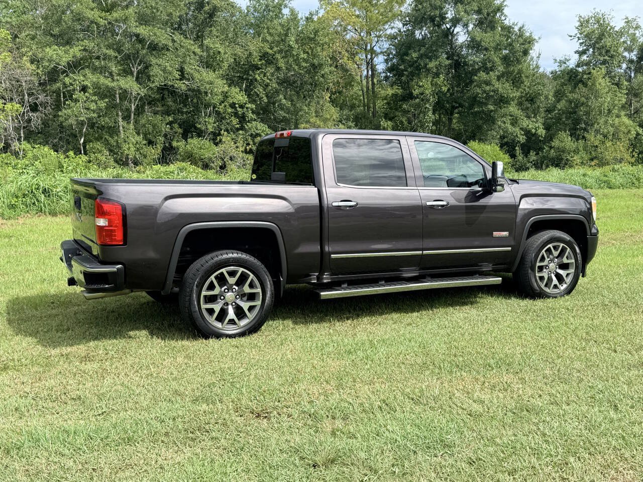 Used 2015 GMC Sierra 1500 SLT AWD/4WD image 5