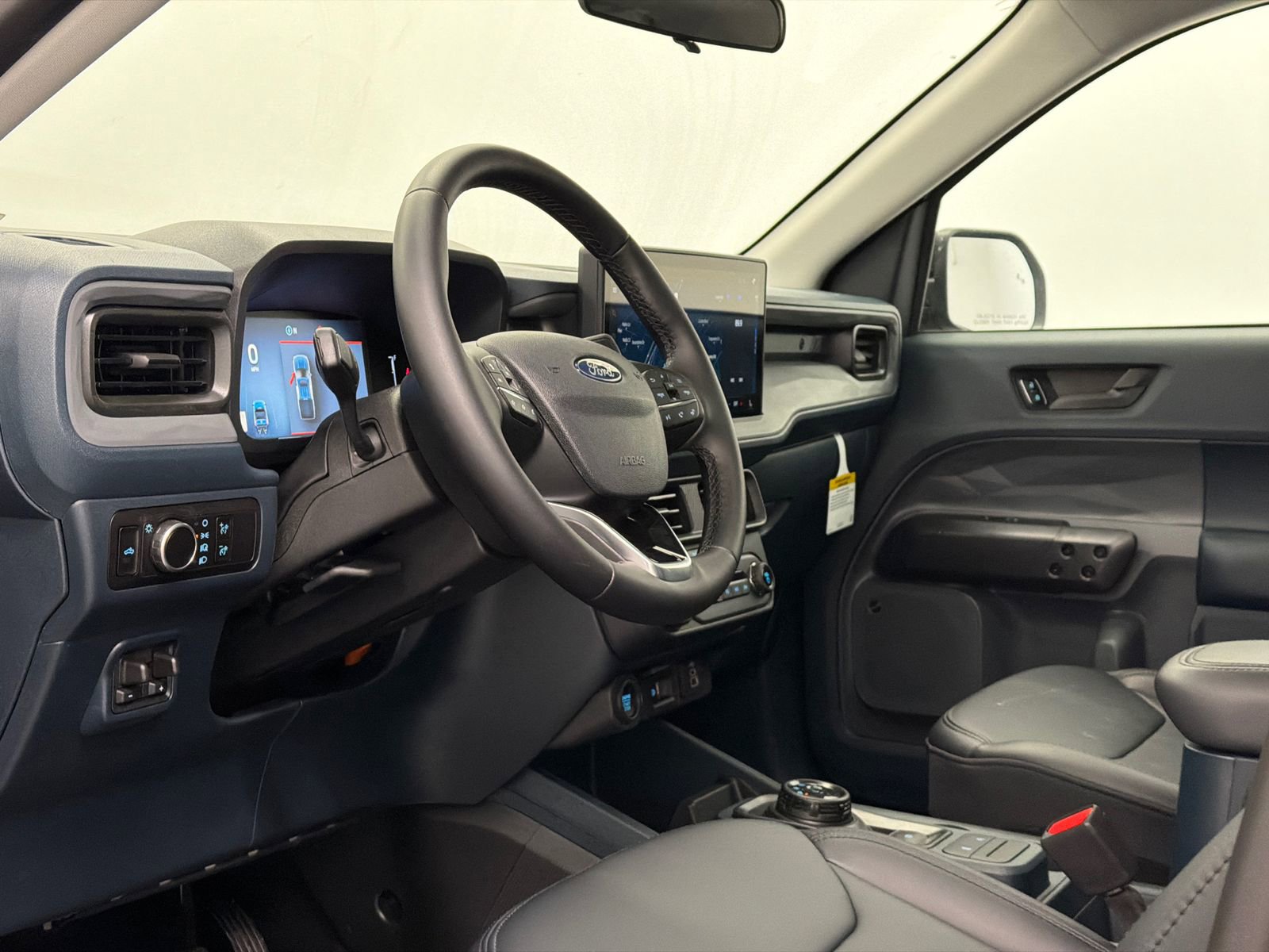 New 2026 Ford Maverick Lariat w/ Black Appearance Package image 15