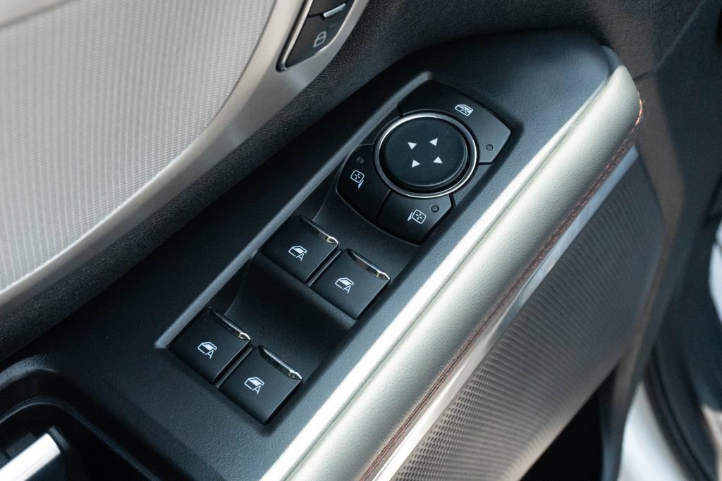 Used 2025 Ford Expedition Max Active RWD image 20