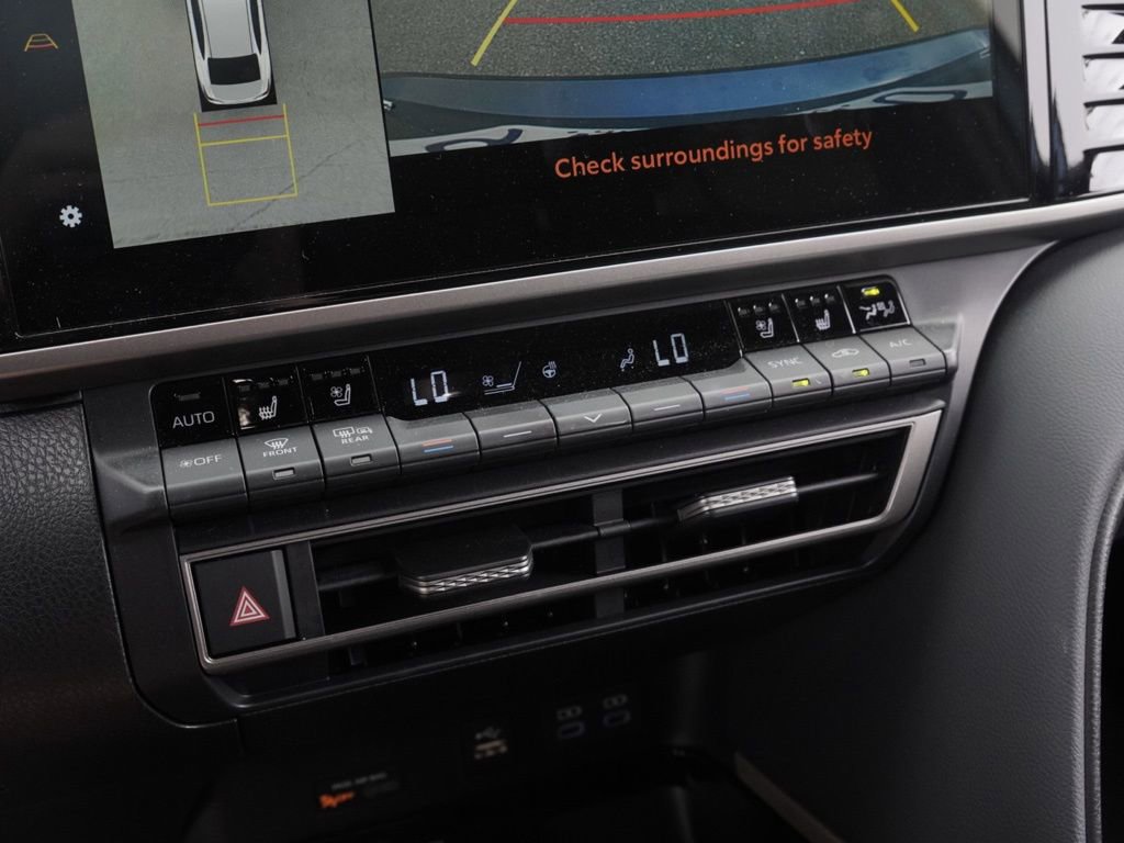 Used 2025 Toyota Camry XSE w/ Premium Plus Package image 16