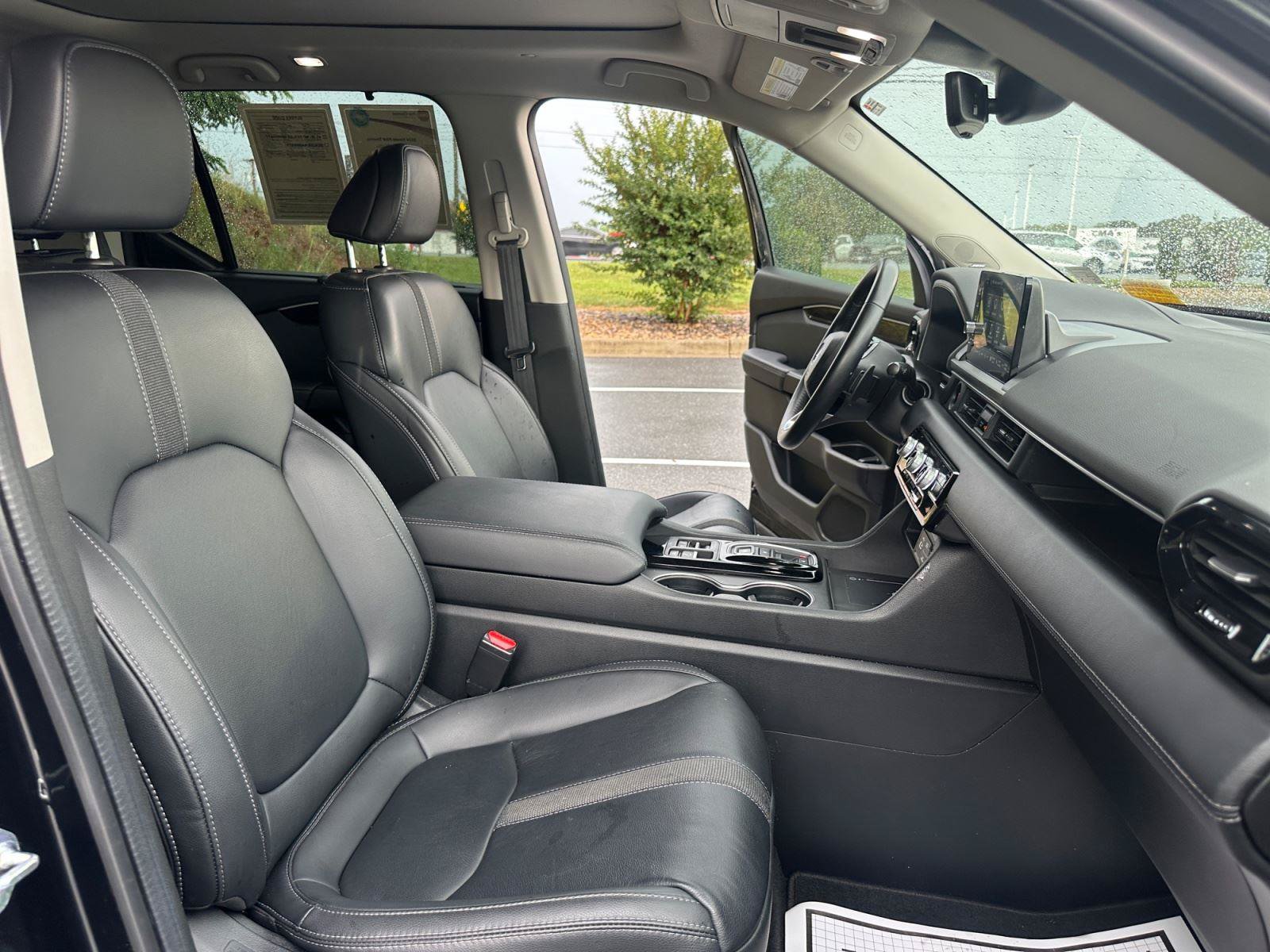 Used 2024 Honda Pilot Touring image 27