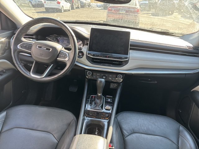 Used 2022 Jeep Compass Limited w/ Sun and Sound Group AWD/4WD image 9