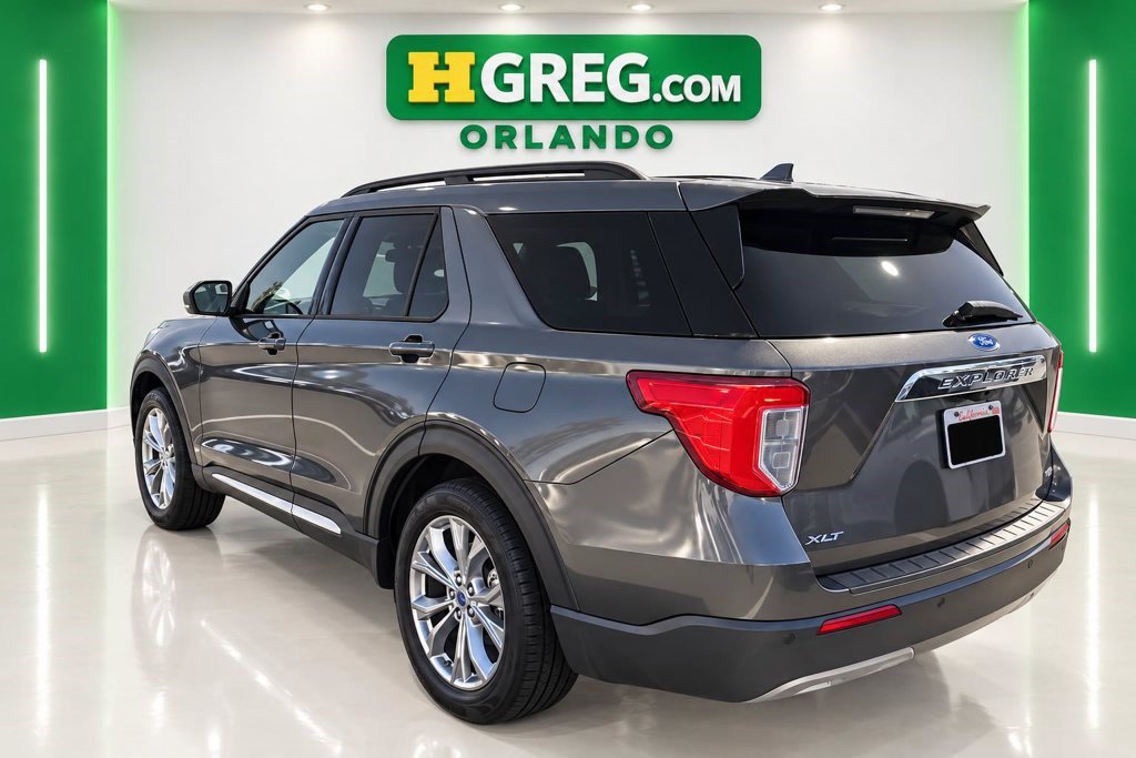 Used 2020 Ford Explorer XLT w/ Equipment Group 202A RWD image 2