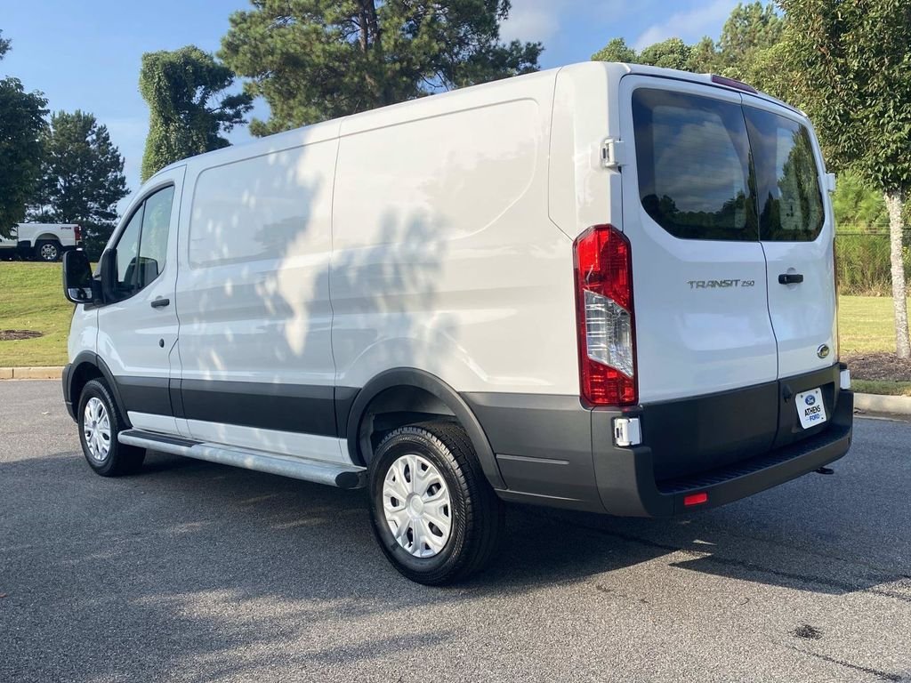Used 2025 Ford Transit 250 Low Roof w/ Exterior Upgrade Package RWD image 8