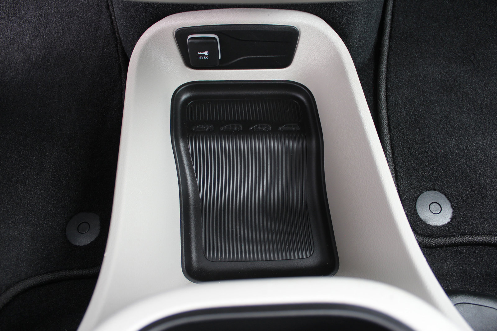 Used 2024 Chrysler Pacifica Select image 38