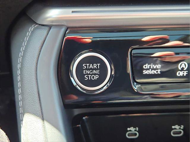 Certified 2025 Audi Q5 Premium w/ Convenience Package AWD/4WD image 23