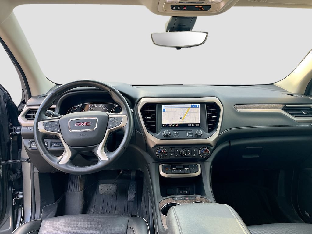 Used 2021 GMC Acadia Denali w/ Denali Technology Package FWD image 24