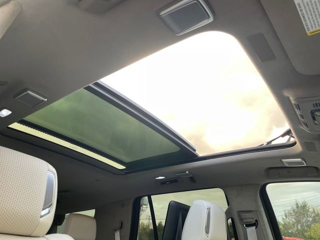 New 2026 Cadillac Escalade Platinum Luxury image 14