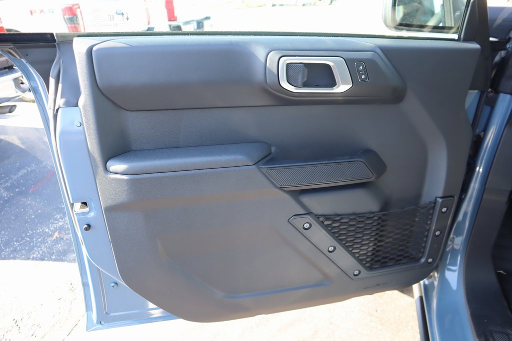 New 2025 Ford Bronco Badlands image 18