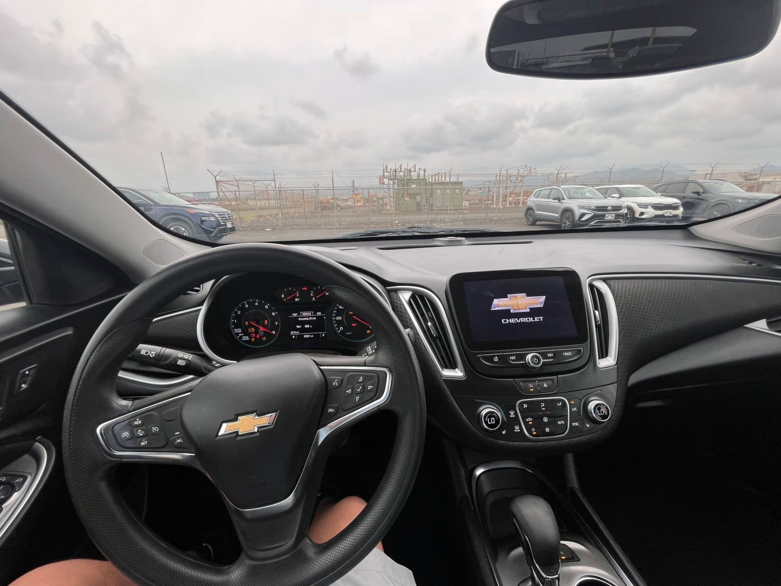 Used 2024 Chevrolet Malibu LT image 34