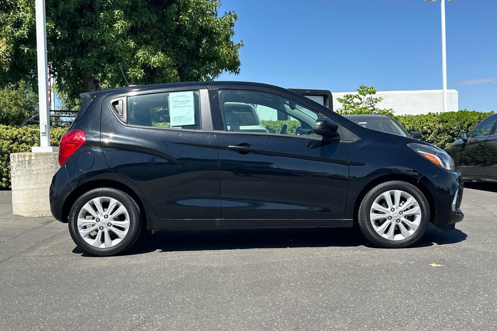 Used 2017 Chevrolet Spark LT FWD image 4