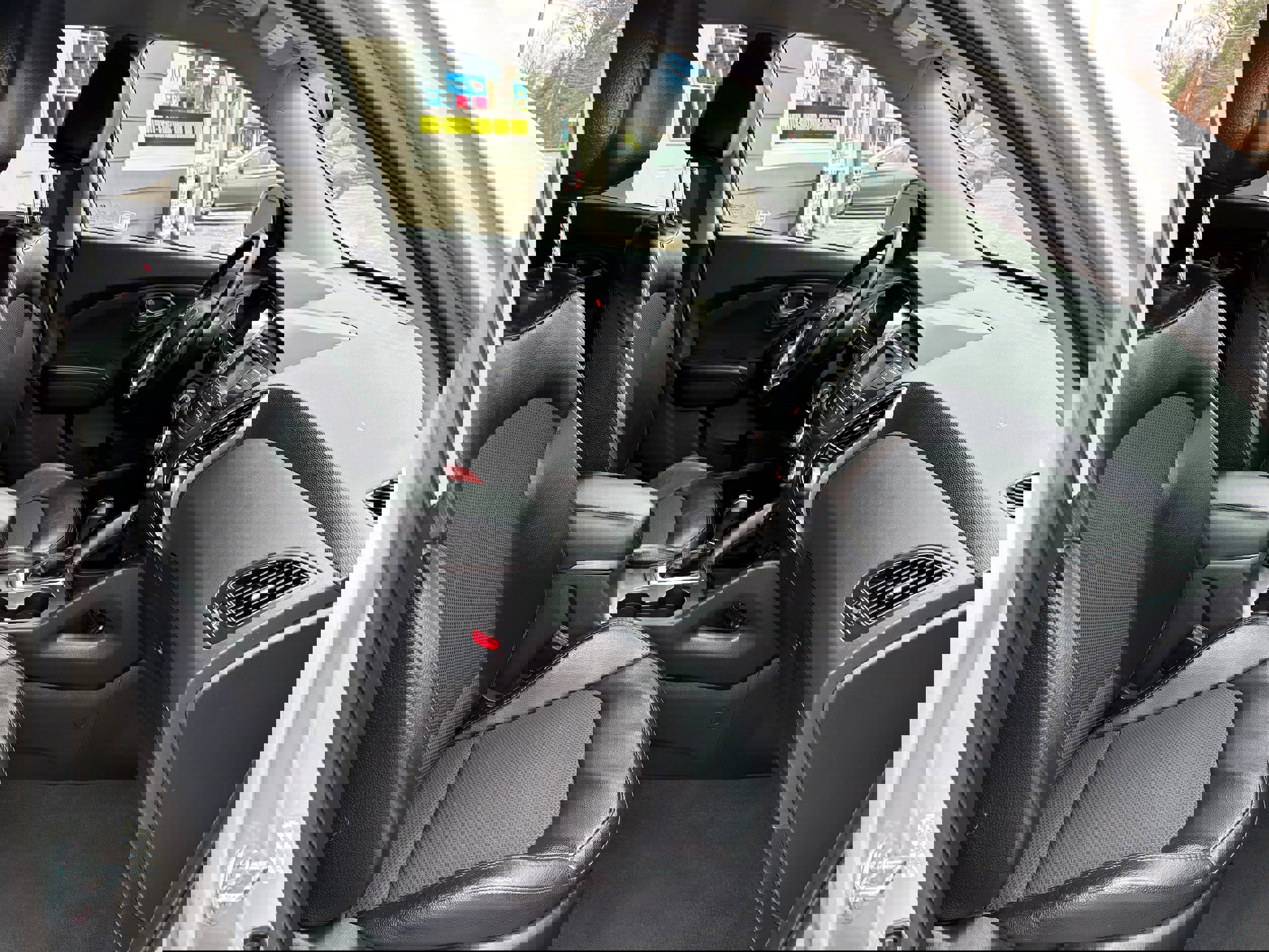 Used 2014 Hyundai Tucson SE image 19