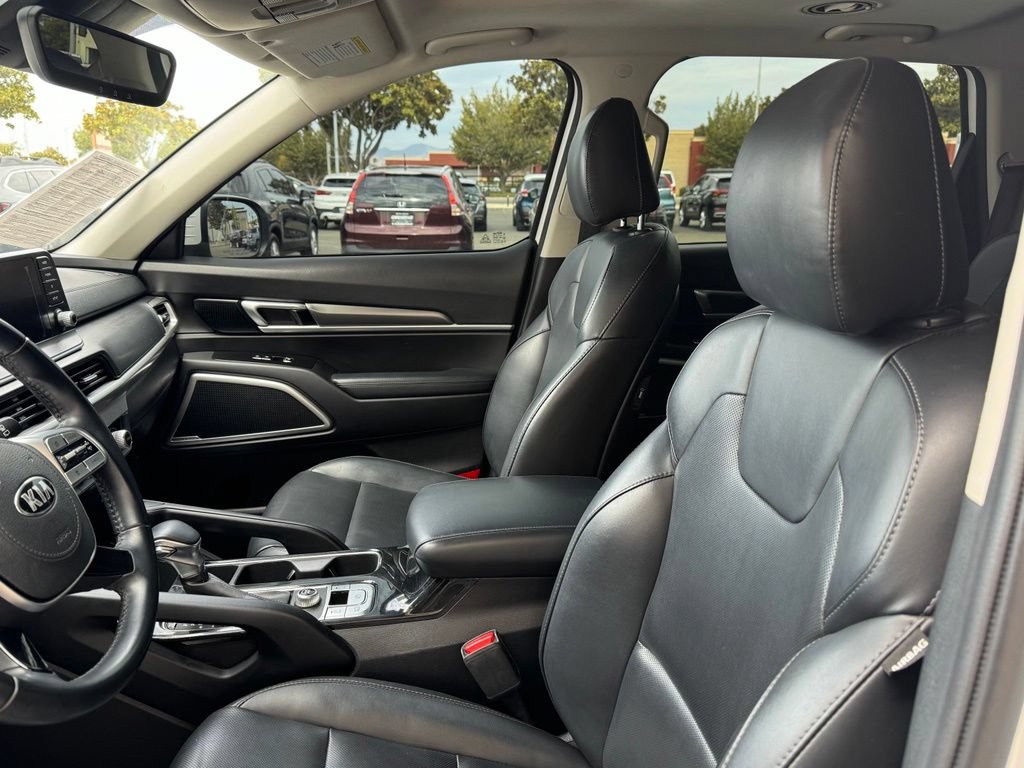 Used 2020 Kia Telluride S FWD image 15