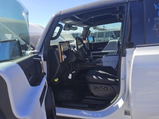 Used 2024 GMC Hummer EV 2X w/ LPO, Illumination Package image 4
