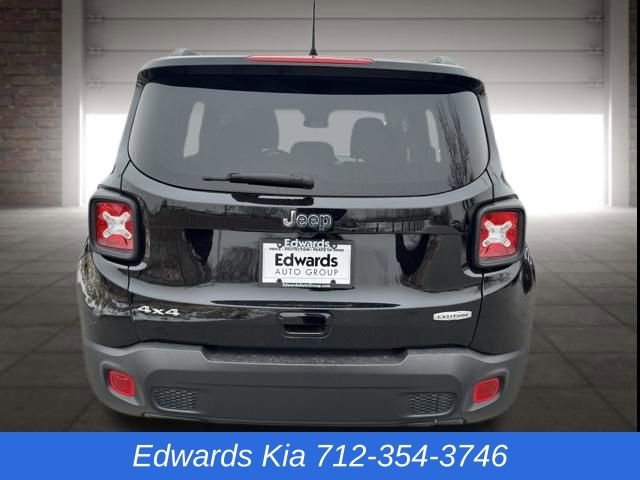 Used 2019 Jeep Renegade Latitude w/ Cold Weather Group image 5