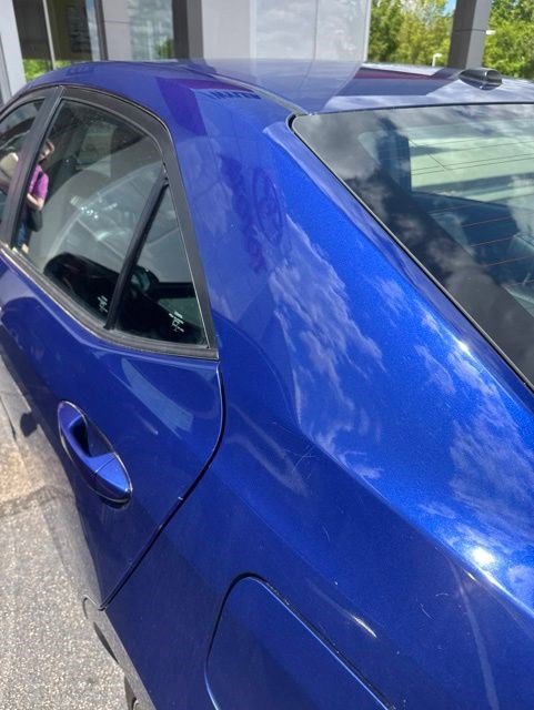 Used 2019 Toyota Corolla SE w/ SE Premium Package FWD image 11