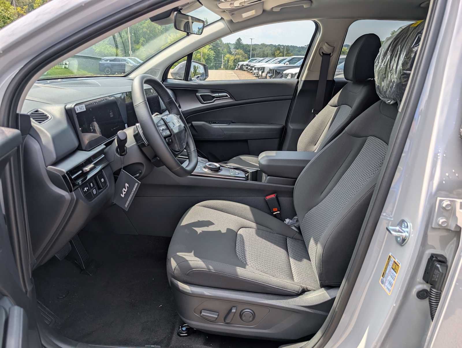 New 2027 Kia Sportage S AWD/4WD image 4
