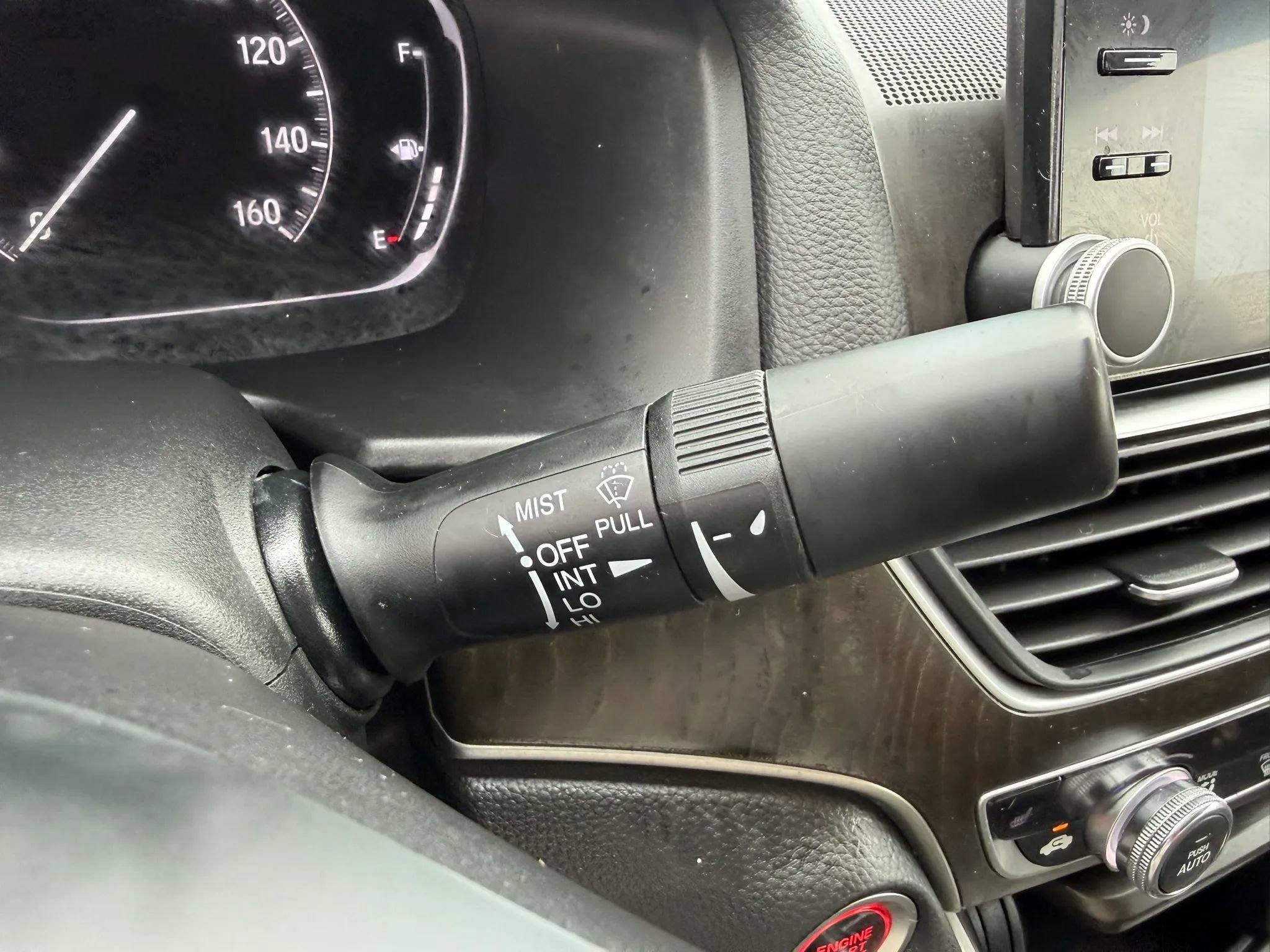 Used 2018 Honda Accord EX-L image 38