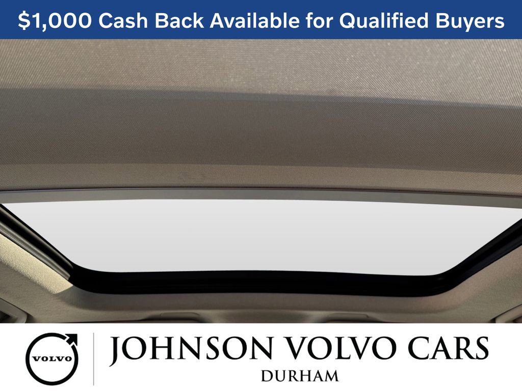 New 2026 Volvo XC40 B5 Core w/ Climate Package AWD/4WD image 10