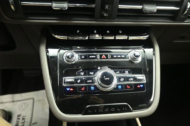Certified 2022 Lincoln Corsair Reserve w/ Elements Package AWD/4WD image 18