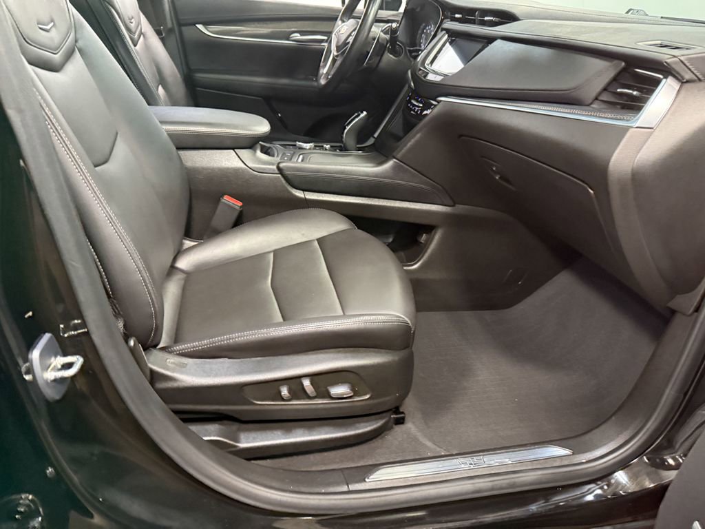 Used 2024 Cadillac XT5 Sportv w/ Technology Package image 63