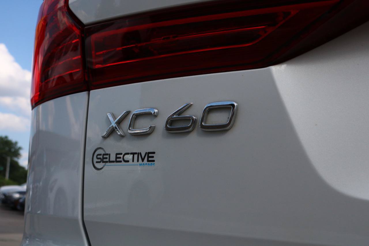 Used 2022 Volvo XC60 B5 Inscription w/ Climate Package AWD/4WD image 15