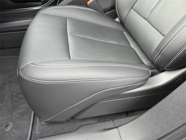 Used 2025 Cadillac Lyriq Sport image 14