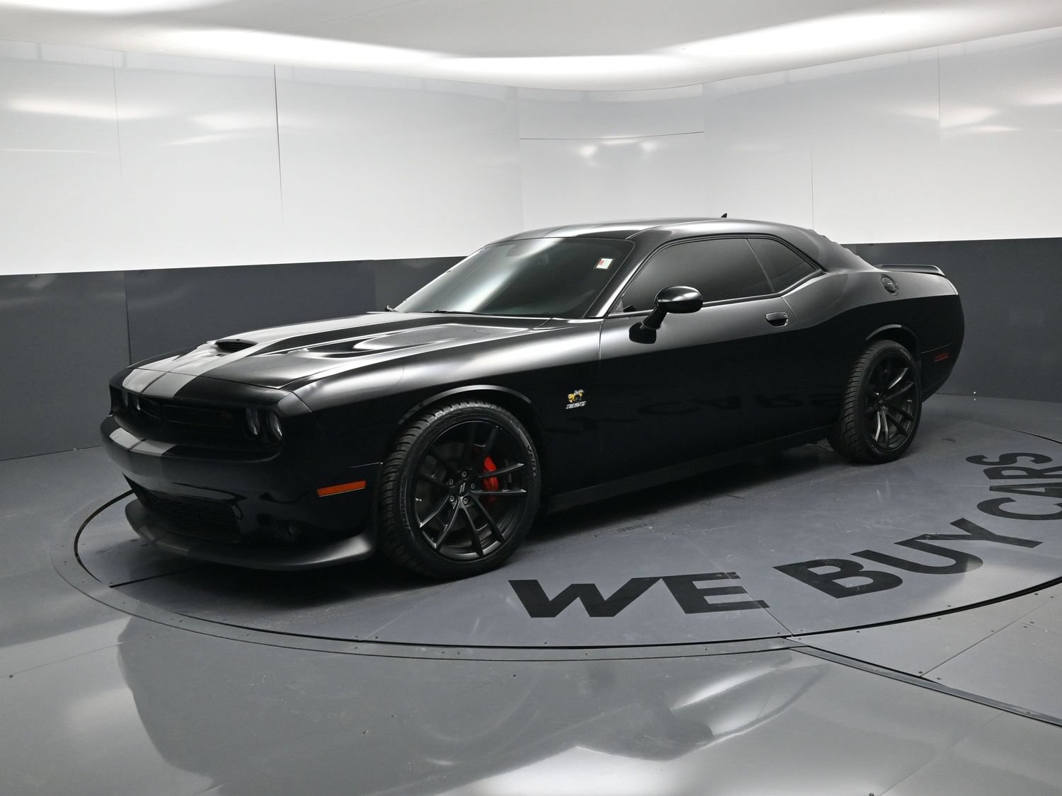 Used 2021 Dodge Challenger R/T Scat Pack RWD image 11