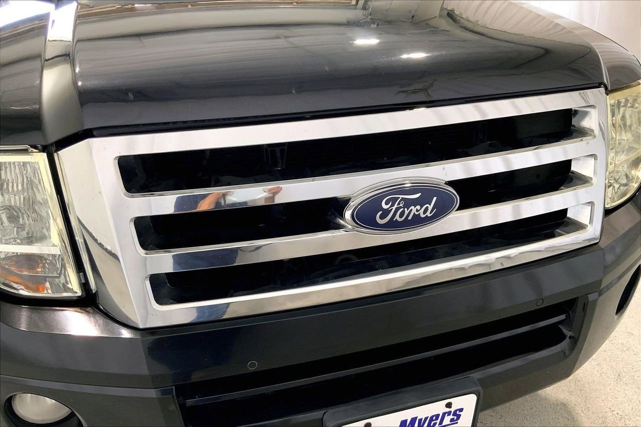 Used 2012 Ford Expedition Limited RWD image 30