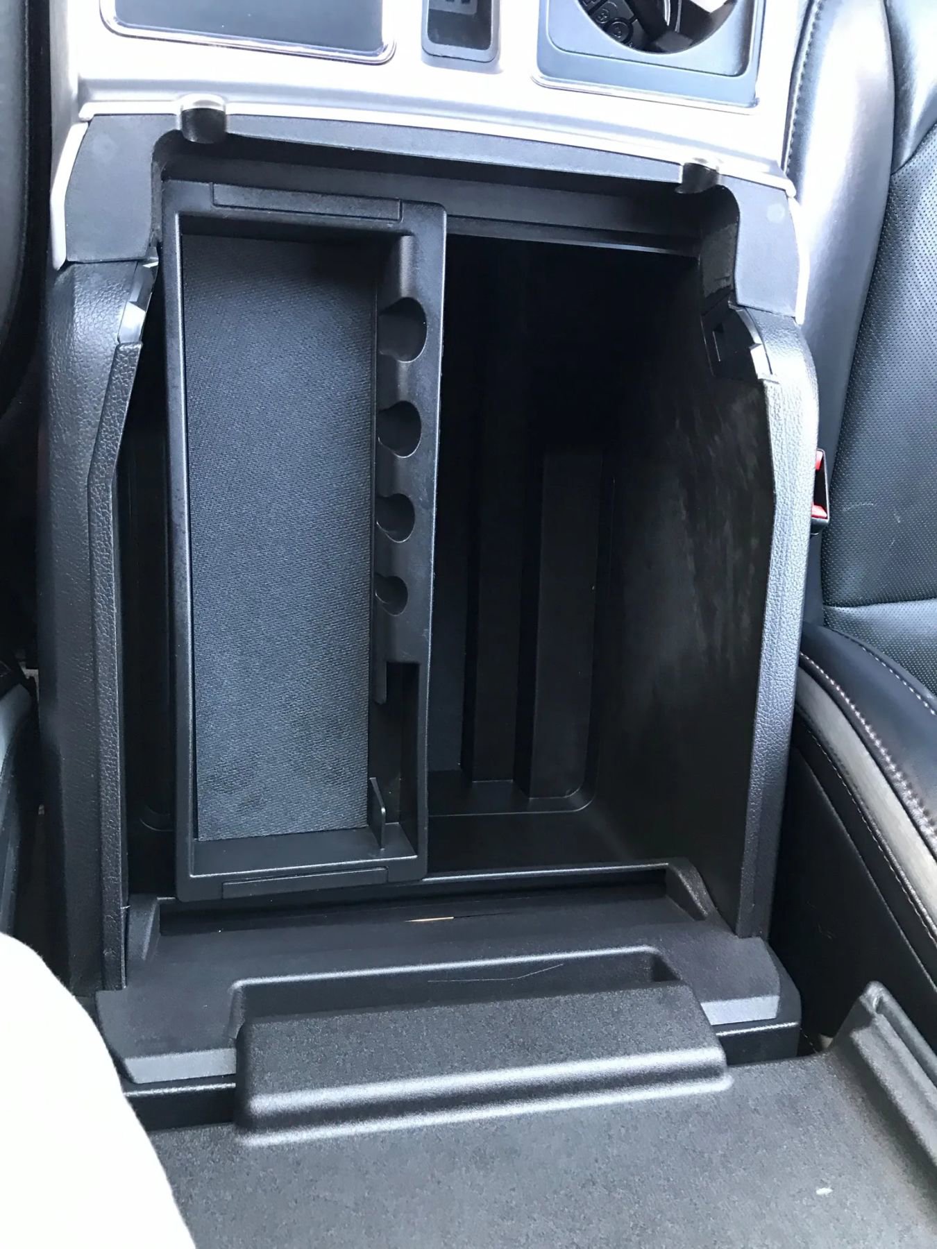 Used 2019 Ford F150 Platinum image 40