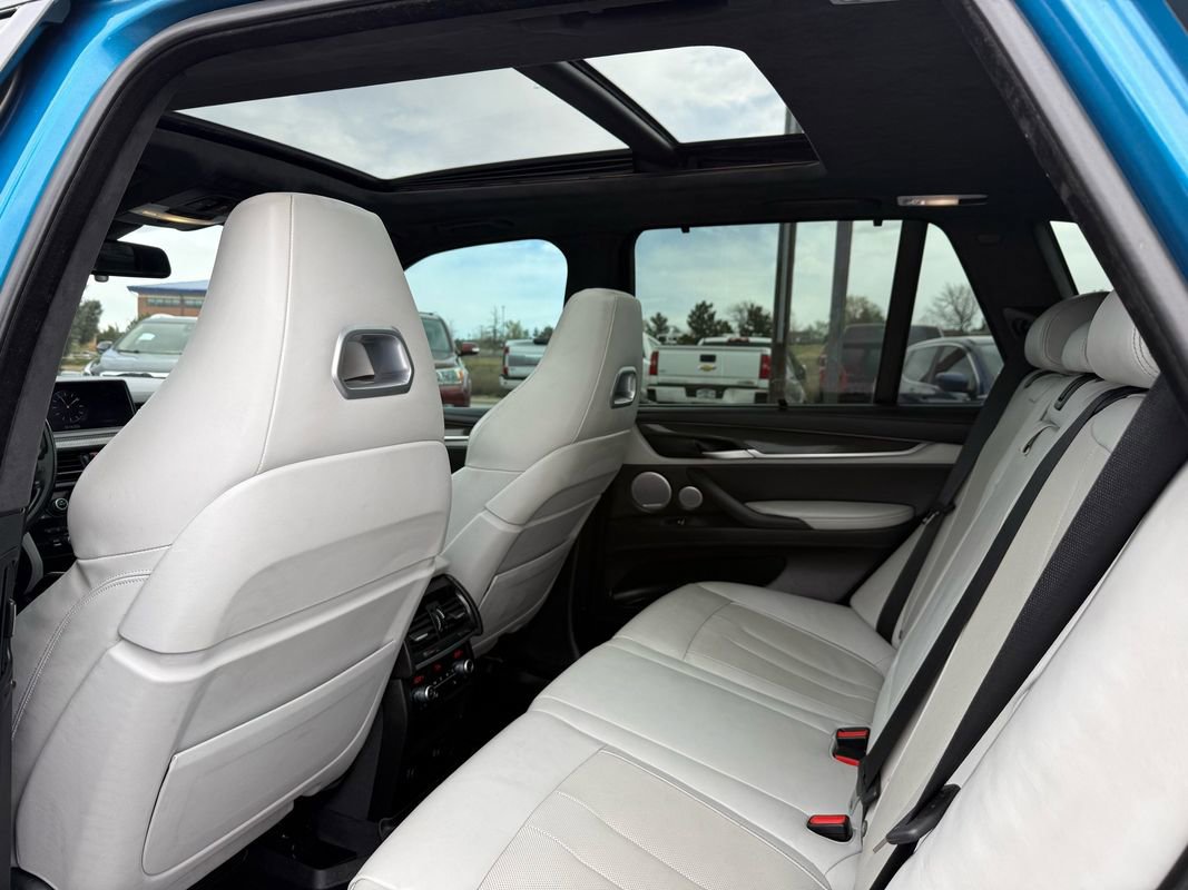 Used 2017 BMW X5 M AWD/4WD image 17