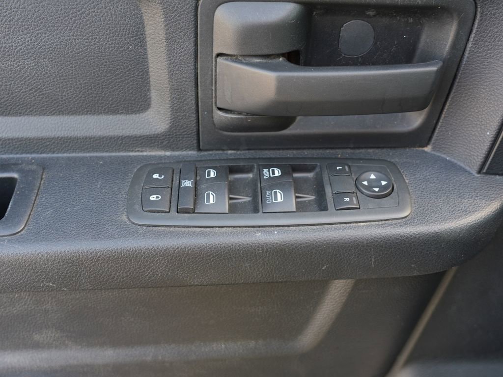 Used 2015 RAM 2500 Tradesman w/ Popular Equipment Group AWD/4WD image 17