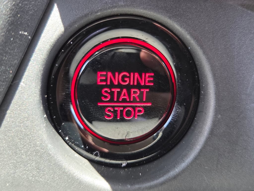 Certified 2025 Honda Pilot EX-L image 32