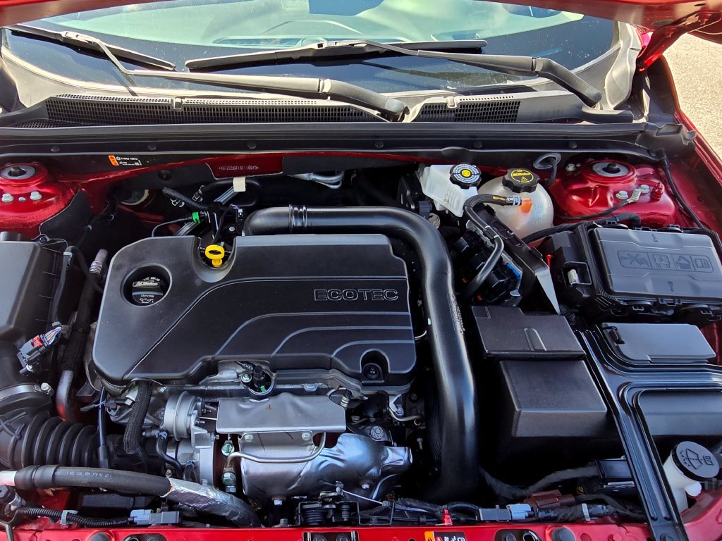 Certified 2025 Chevrolet Malibu LT FWD image 22