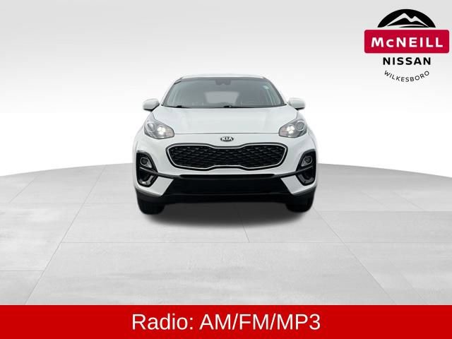 Used 2020 Kia Sportage LX image 2