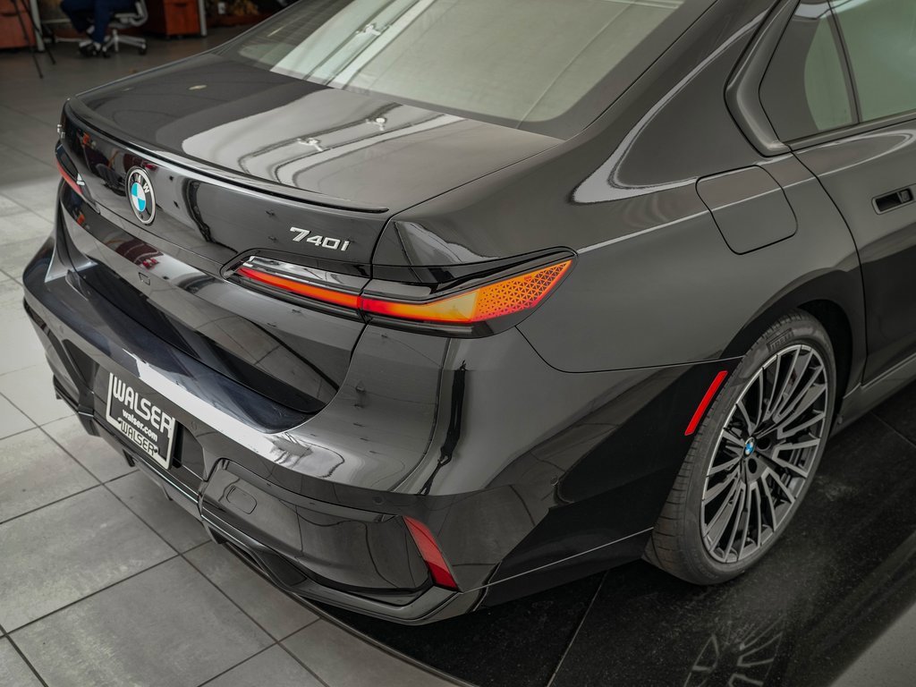 New 2026 BMW 740i xDrive w/ Executive Package image 13