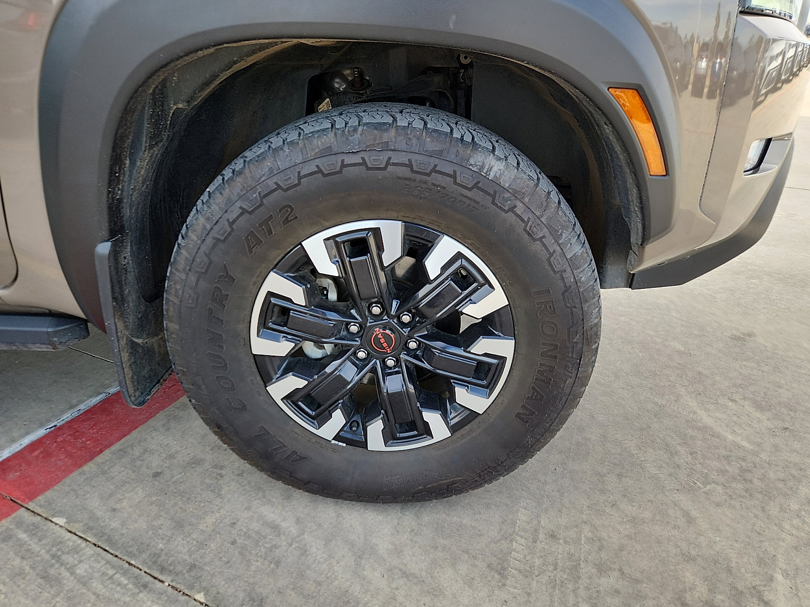 Used 2023 Nissan Frontier PRO-4X w/ Pro Convenience Package image 9