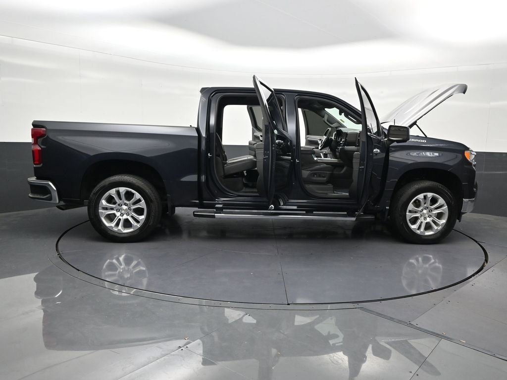 Used 2023 Chevrolet Silverado 1500 LTZ RWD image 30