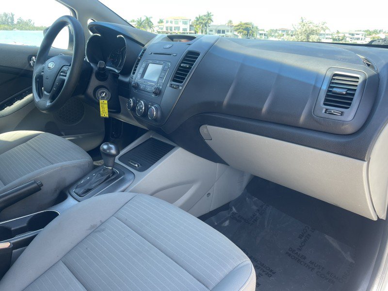 Used 2016 Kia Forte LX w/ LX Popular Plus Package FWD image 8
