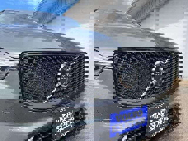 New 2026 Volvo XC60 T8 Ultra w/ Protection Package Premier image 12