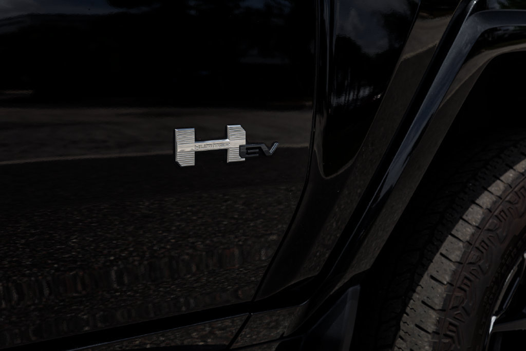 Used 2025 GMC Hummer EV 2X AWD/4WD image 42
