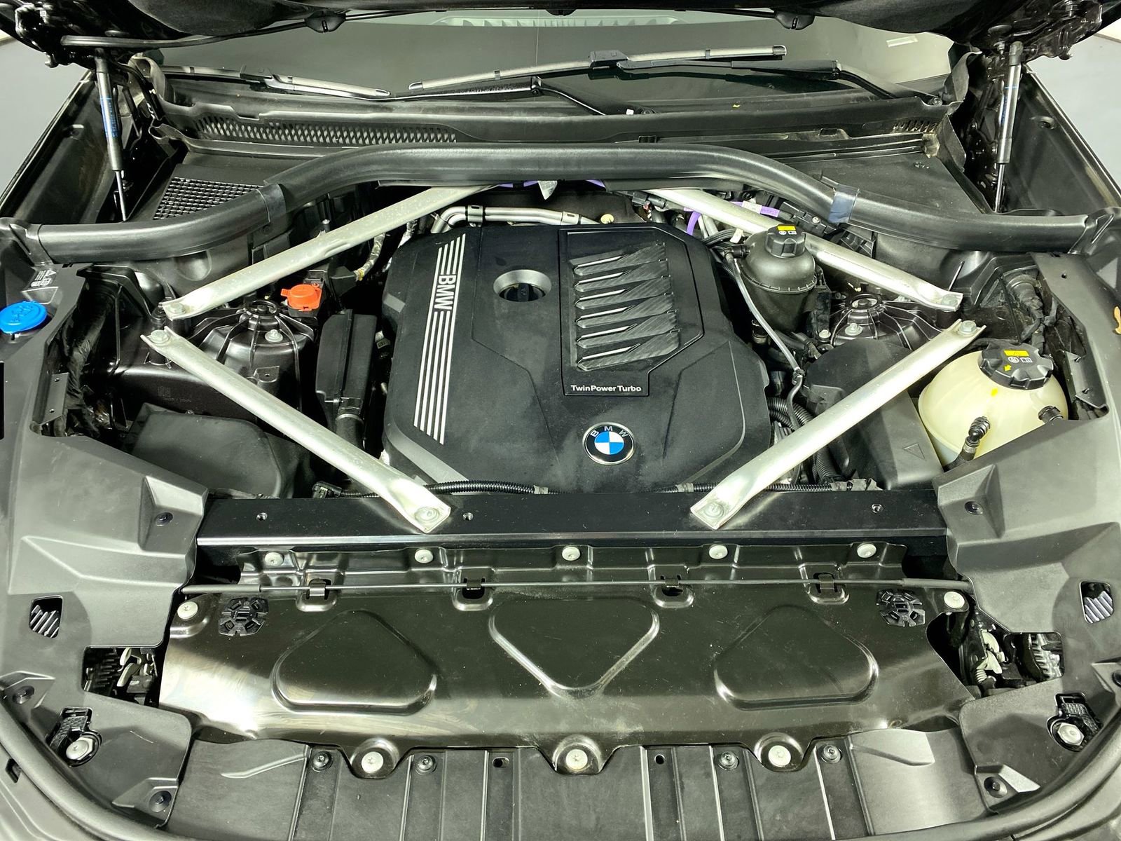 Used 2022 BMW X5 xDrive40i w/ Premium Package image 27