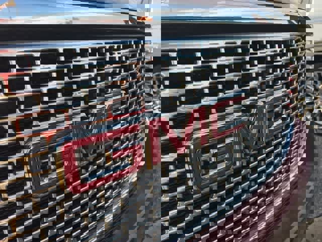 Used 2016 GMC Yukon XL Denali w/ Open Road Package image 23